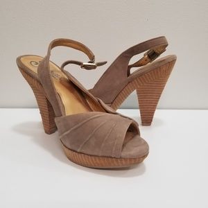 Tan Seychelles Slingback Platform Heels